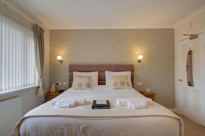Fair Winds Guest House Brixham Buitenkant foto