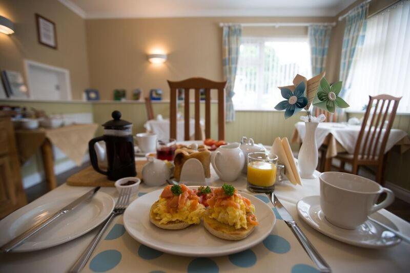 Fair Winds Guest House Brixham Buitenkant foto